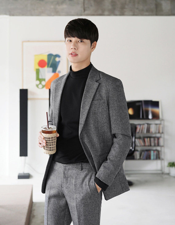 陽光復古休閒西服<br><font style=font-size:11px;color:#595959>S~XL(90~105)</font><br>